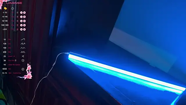 Leah Grey online show from 03.22.25