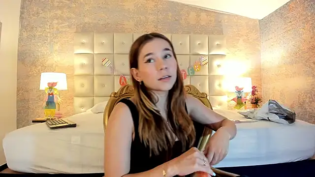 Lezy  online show from 04.22.26