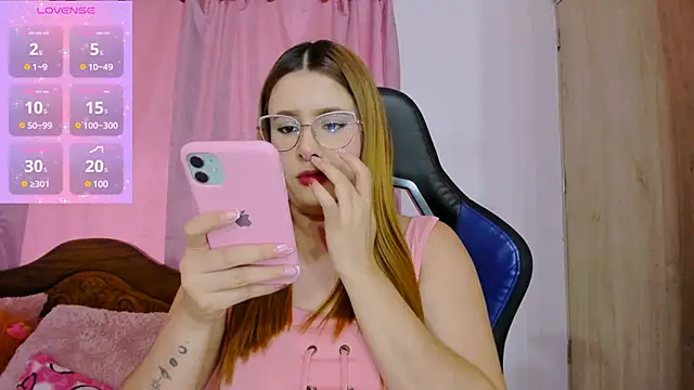 ParisShayk online show from 02.04.25