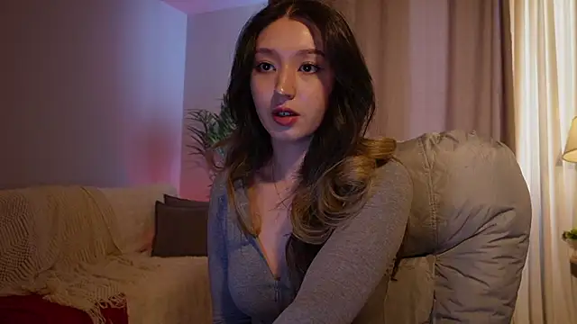 Sarasuo1 online show from 04.13.26