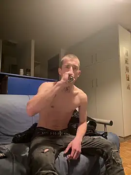 Snapshot of bosnianhot chatting on 04.03.26 bosnianhot online show from 04.03.26