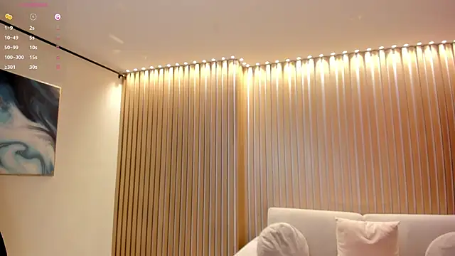 Snapshot of PaulinaSantos_ chatting on 03.22.25 PaulinaSantos online show from 03.22.25