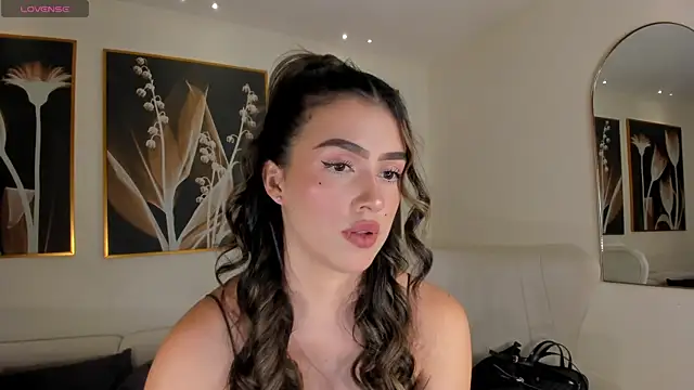 PaulinaSantos  online show from 02.05.26