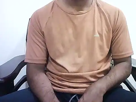 Snapshot of Sad_fuckerz chatting on 10.27.25 Sad fuckerz online show from 10.27.25