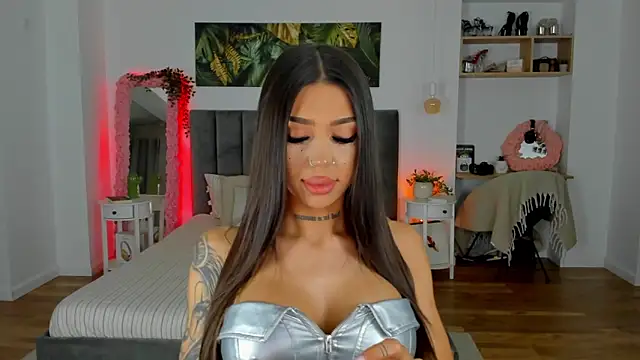 Snapshot of Fancy_Jenn chatting on 10.25.25 Fancy Jenn online show from 10.25.25