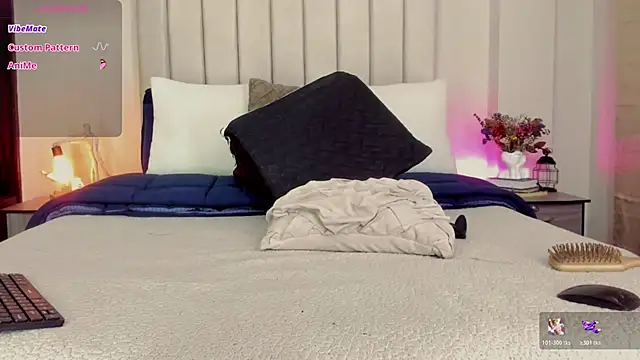 Snapshot of romina-brunette chatting on 12.04.25 romina-brunette online show from 12.04.25