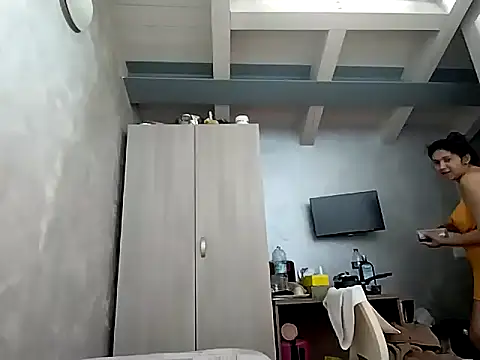 kamillytransex online show from 02.10.26