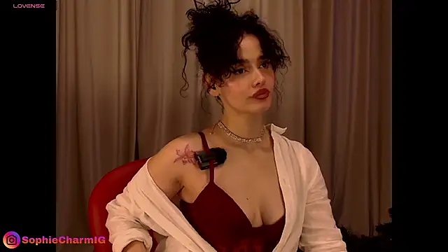 SophieCharm online show from 12.20.25