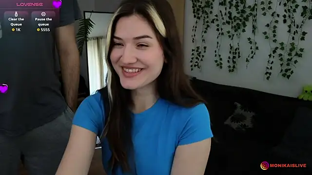 monikavenom online show from 04.23.26