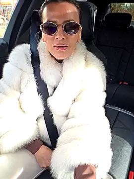 SweetMonicaUK online show from 02.09.26