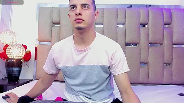 Maximo   online show from 09.09.25