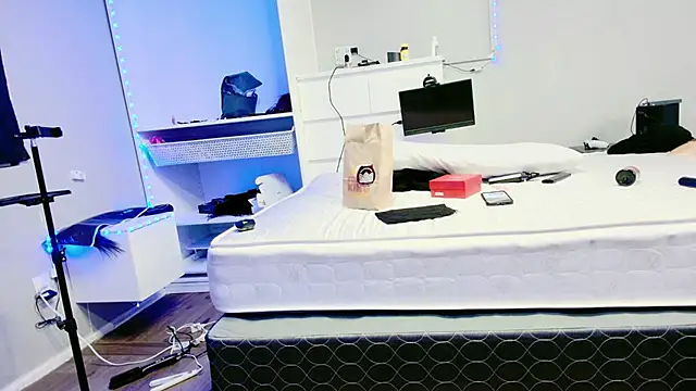 THICKwithDICKK online show from 03.22.25