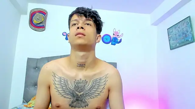 Snapshot of AgarEvans chatting on 09.14.25 AgarEvans online show from 09.14.25