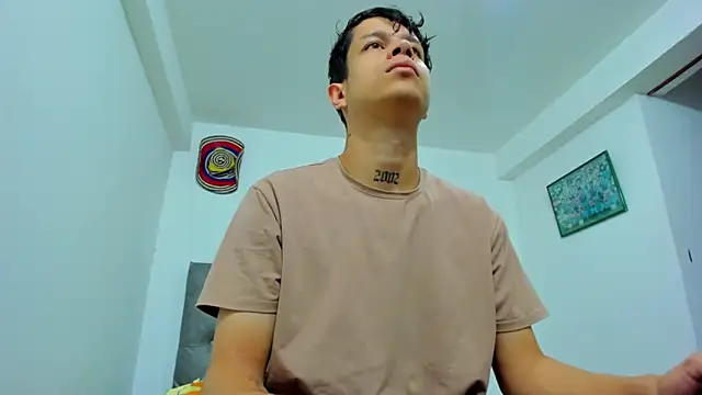 Snapshot of AgarEvans chatting on 09.25.25 AgarEvans online show from 09.25.25