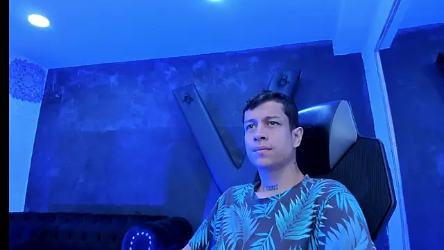 Snapshot of AgarEvans chatting on 02.19.26 AgarEvans online show from 02.19.26