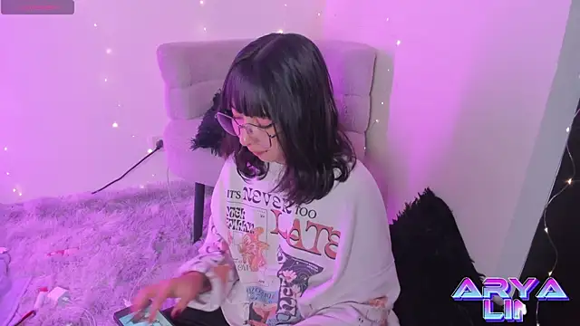 arysUwU online show from 05.02.26