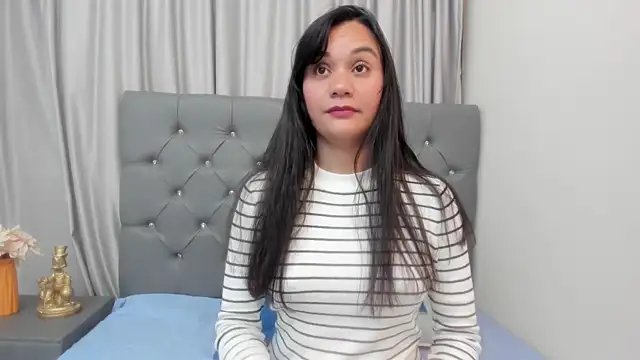 Snapshot of mariiana_murillo01 chatting on 01.03.25 mariiana murillo01 online show from 01.03.25