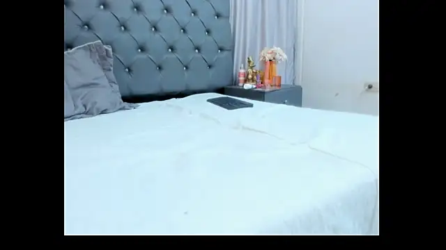 Snapshot of mariiana_murillo01 chatting on 01.05.25 mariiana murillo01 online show from 01.05.25