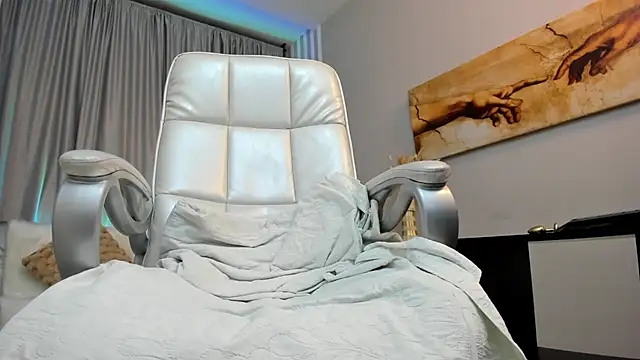 Snapshot of mariiana_murillo01 chatting on 03.08.25 mariiana murillo01 online show from 03.08.25