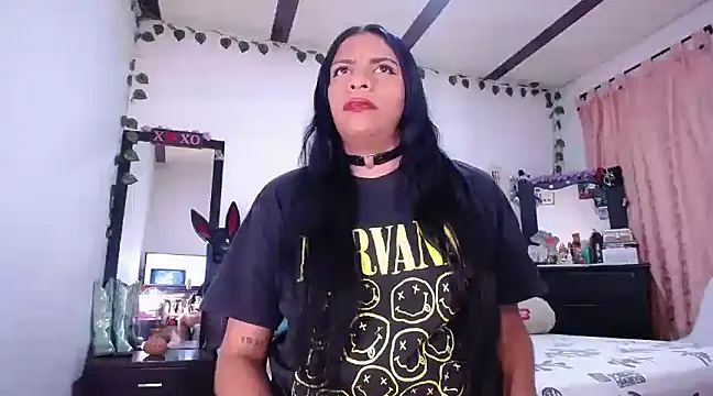 Snapshot of Pocahontaslovex chatting on 02.22.25 Pocahontaslovex online show from 02.22.25