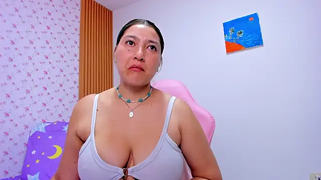 Soyqueen online show from 04.21.26