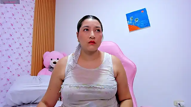 Snapshot of Soyqueen chatting on 05.30.26 Soyqueen online show from 05.30.26
