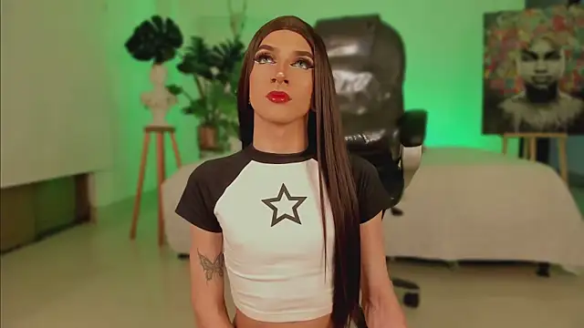 Taylor  foxxx online show from 12.11.24