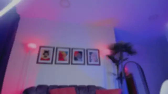 Taylor  foxxx online show from 09.11.25