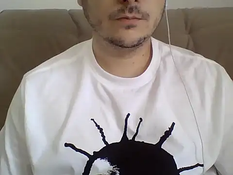 Snapshot of ShiitakeBR chatting on 12.17.24 ShiitakeBR online show from 12.17.24