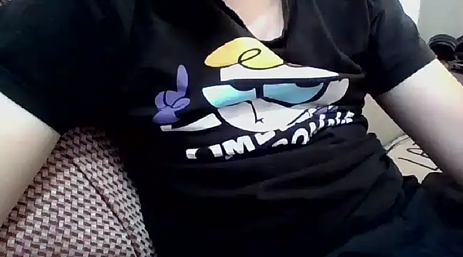 Snapshot of ShiitakeBR chatting on 03.05.25 ShiitakeBR online show from 03.05.25