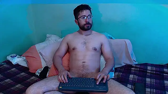 Snapshot of teddy_foster chatting on 10.06.25 teddy foster online show from 10.06.25