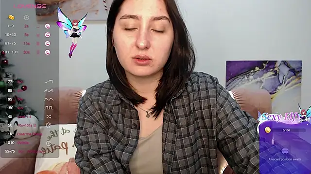 Snapshot of ElmiraPowers chatting on 01.29.25 ElmiraPowers online show from 01.29.25