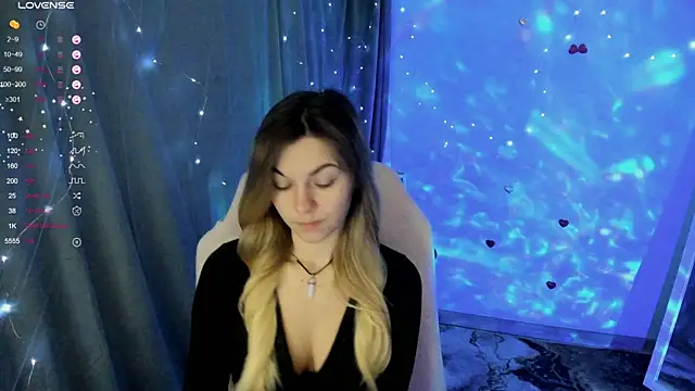 Sweet me  online show from 11.16.25