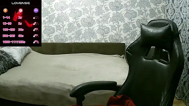 Snapshot of Sabrina_Poison chatting on 01.30.25 Sabrina Poison online show from 01.30.25