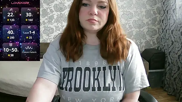 Snapshot of Sabrina_Poison chatting on 02.18.25 Sabrina Poison online show from 02.18.25