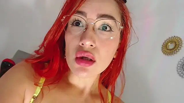 Snapshot of Ashly_Roberths chatting on 12.11.24 Ashly Roberths online show from 12.11.24