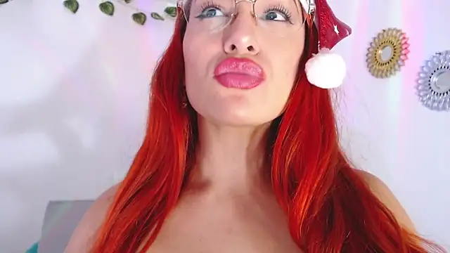 Snapshot of Ashly_Roberths chatting on 12.24.24 Ashly Roberths online show from 12.24.24