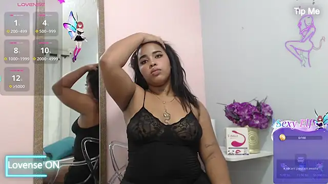 AichaBrown online show from 02.25.25