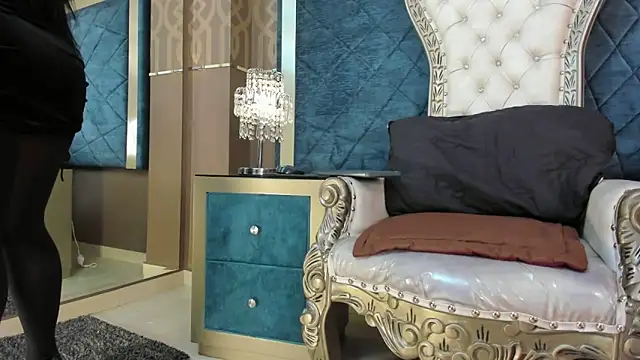 Janna Rousse  online show from 11.03.25