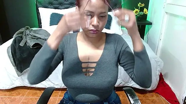 Dominik girl online show from 02.19.25