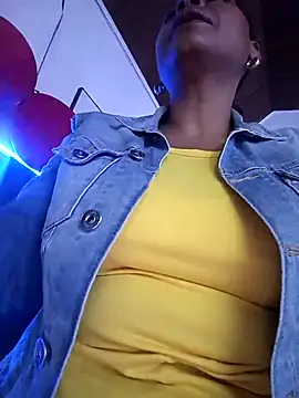 Dominik girl online show from 03.07.25