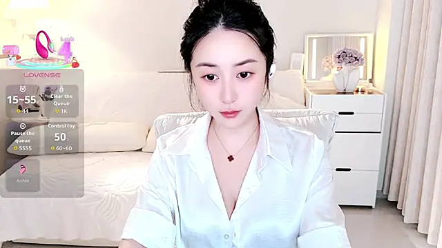 Snapshot of Eileen-886 chatting on 06.16.26 Eileen-886 online show from 06.16.26