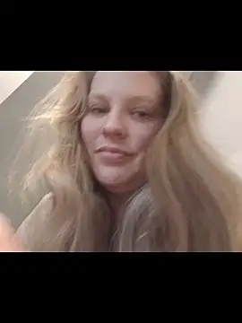 Cumonkatie online show from 03.06.26