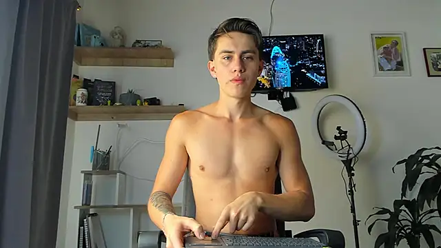 manucute 23  online show from 11.28.25