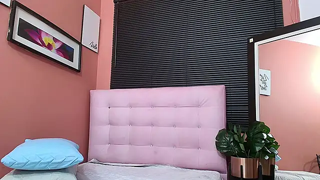 MiissBNasty online show from 12.13.24