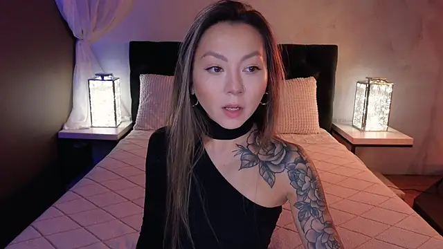 im casey online show from 10.23.25