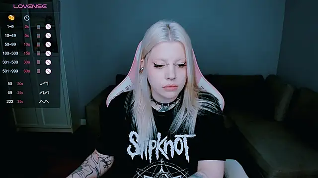   leslie   online show from 12.05.24