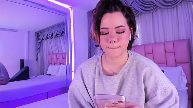 albaismynameX online show from 01.17.25