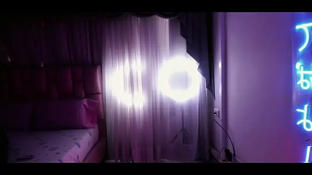 albaismynameX online show from 01.21.25