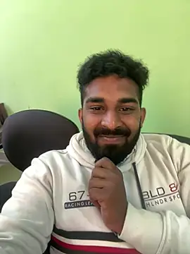 Handsomehunk 4U online show from 12.13.24